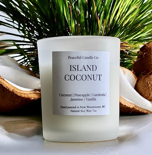 Island Coconut Candle image 0